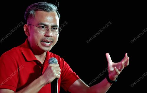 FAHMI FADZIL