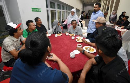 SG10_12122018_PKNS_BN201812106009