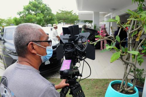 AKTIVITI INDUSTRI KREATIF BEROPERASI DALAM FASA 2 PPN