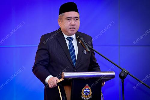 ANTHONY LOKE