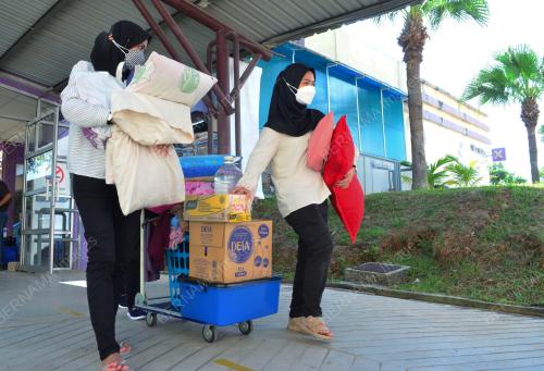KEMASUKAN PELAJAR UiTM SECARA FIZIKAL