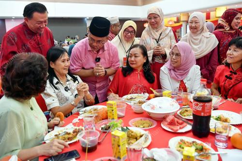 DATUK DR MOHD NA"IM MOKHTAR
