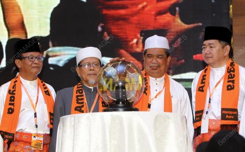 SG10_16092015_AMANAH