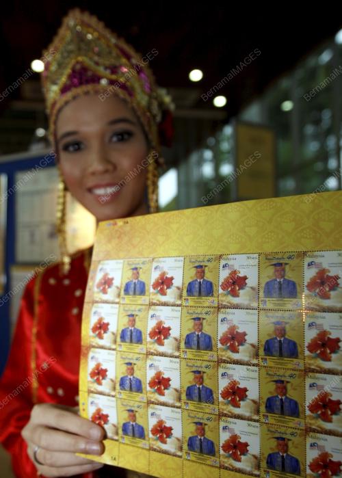 TUANKU MUHRIZ TUANKU MUNAWIR