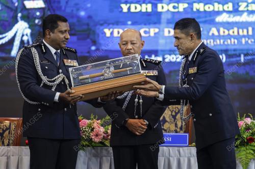DATUK HUSSEIN OMAR KHAN
