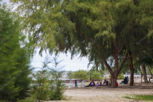 KAMPUNG BATU LAUT PANTAI SEPAT SEPANG