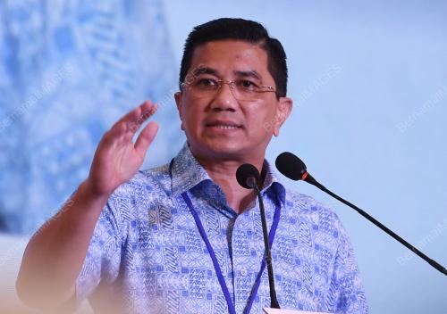 SG10_18112018_KONGRES_PKR