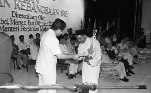 SG10_19012015_MANAN_HARI_PELADANG