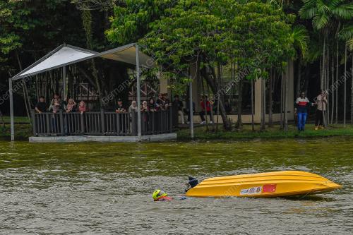 KEJOHANAN BOT LAJU ASIA 2025