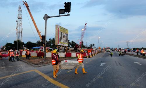 TANAH MENDAP DI JALAN KELANG-BANTING