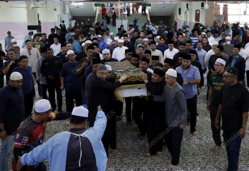 ALLAHYARHAM DATUK SERI JOHARI HARUN
