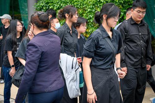 JENAZAH PELAJAR MAUT DITIKAM SELAMAT DISEMADIKAN
