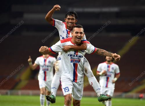 SG10_21052018_BOLA_BN201805188785