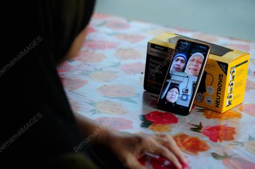 COVID-19 BUKAN PENGHALANG UNTUK WARGA FELDA DIBANDAR BERHUBUNG