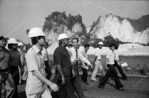 SAMY VELLU