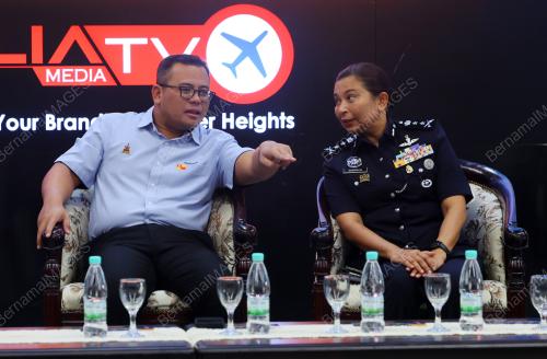 DATUK SERI AMIRUDDIN SHARI