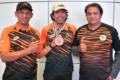 MOHAMAD YUSOF HAFIZI SHAHARUDDIN