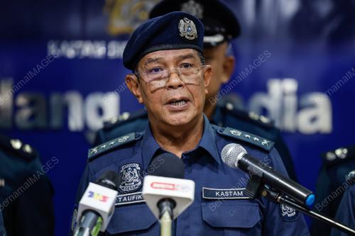 DR AHMAD TAUFIK SULAIMAN