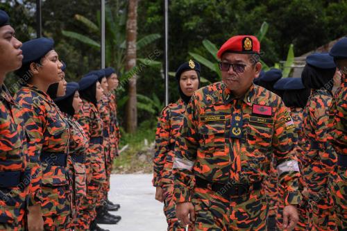 DATUK NORAZAM KHAMIS