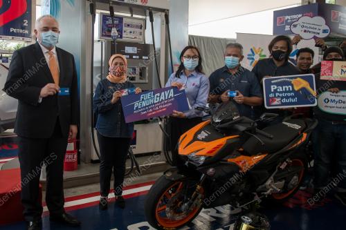 DATUK SERI NANCY SHUKRI