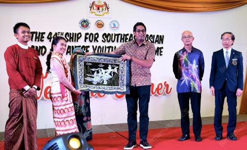 SG10_30112017_SSEAYP_BN201711292832
