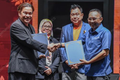 MOU LANDASAN LUMAYAN SDN BHD DENGAN KRU ENTERTAINMENT