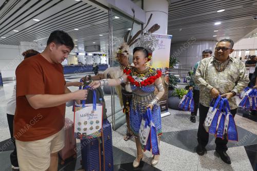 SAMBUTAN TADAU KAAMATAN DAN HARI GAWAI