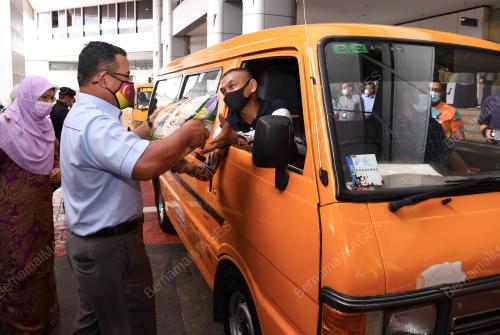 DATUK SERI AMIRUDIN SHARI