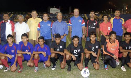 SG11_01072012_PIALA_FRENZ