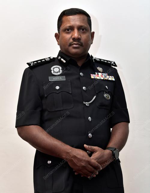 DATUK HUSSEIN OMAR KHAN