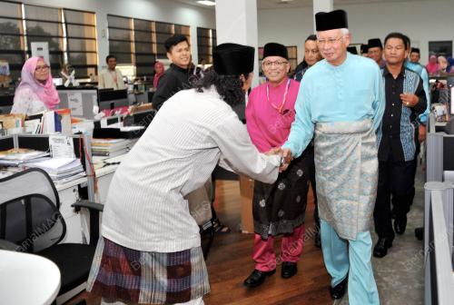 SG11_02072015_PM_BERBUKA