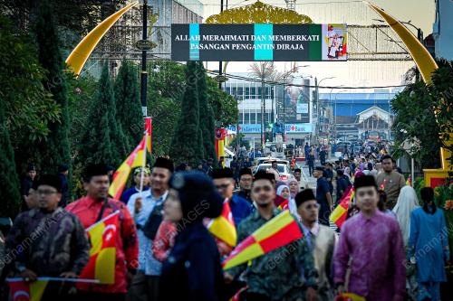 ISTIADAT PERARAKAN PERNIKAHAN DIRAJA RMS