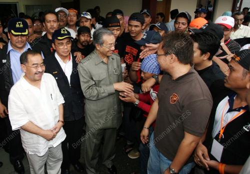 TUN MAHATHIR MOHAMAD