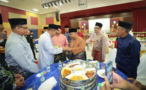 DATUK SERI SAIFUDDIN NASUTION