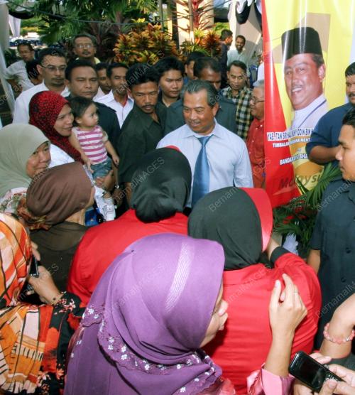 TAN SRI MUHYIDDIN YASSIN