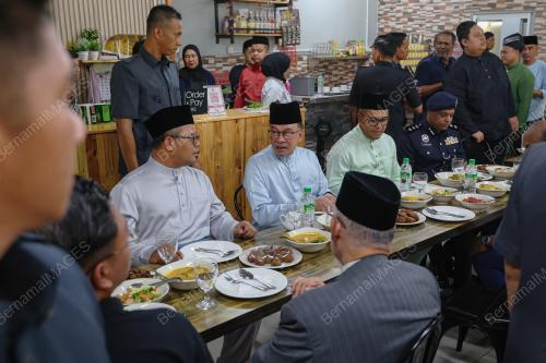 DATUK SERI ANWAR IBRAHIM