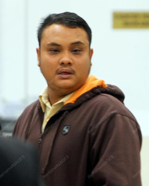 PEGAWAI JABATAN IMIGRESEN RASUAH