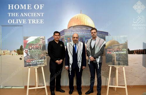 KEMPEN PALESTINE DI SETIAP RUMAH
