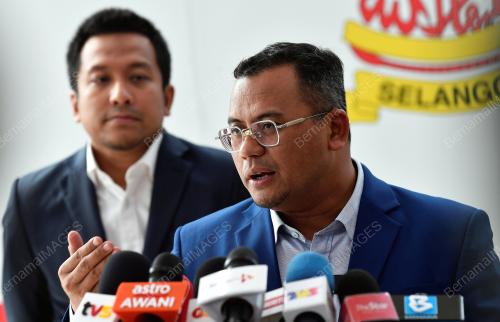 DATUK SERI AMIRUDIN SHARI