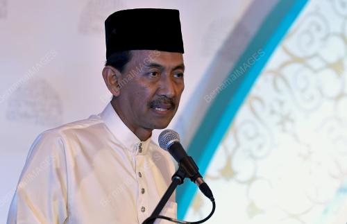 MOHD ZAWAWI AHMAD MUGHNI