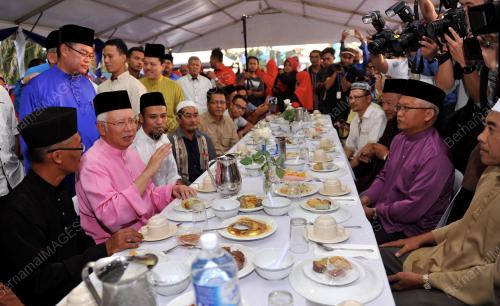 SG11_09062016_PM_BERBUKA