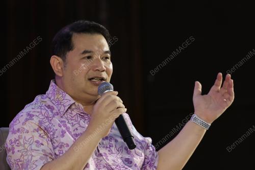 RAFIZI RAMLI