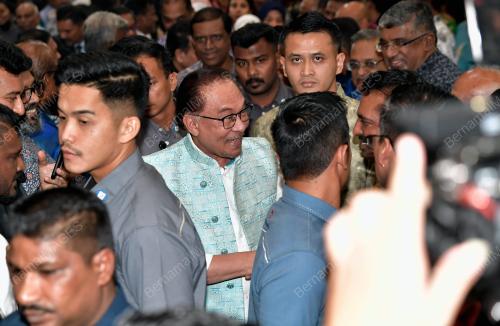 DATUK SERI ANWAR IBRAHIM