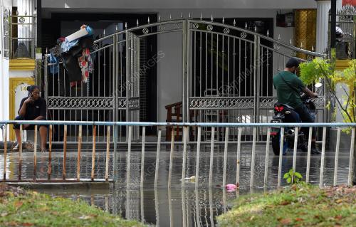 BANJIR KILAT TAMAN SRI MUDA SEKSYEN 25 SHAH ALAM