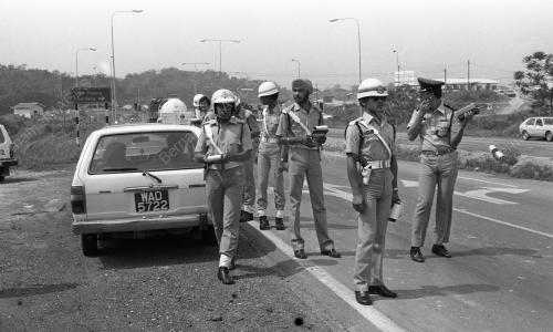 SG11_12012015_POLIS_OPERASI