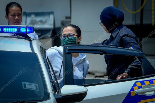 PROSIDING KES MEMBEKALKAN PISTOL KEPADA WARGA ISRAEL
