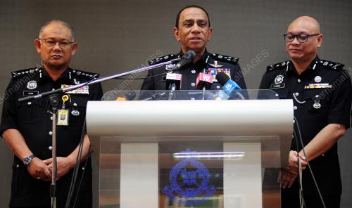 DATUK MOHD KHALIL KADER MOHD
