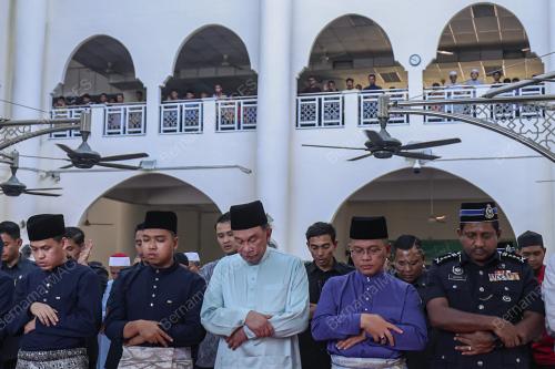 DATUK SERI ANWAR IBRAHIM