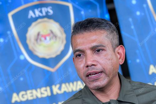 DATUK NIK EZANEE MOHD FAISAL
