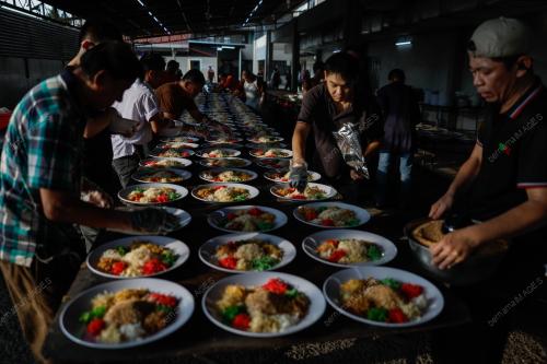 MAKAN BESAR TAHUN BARU CINA